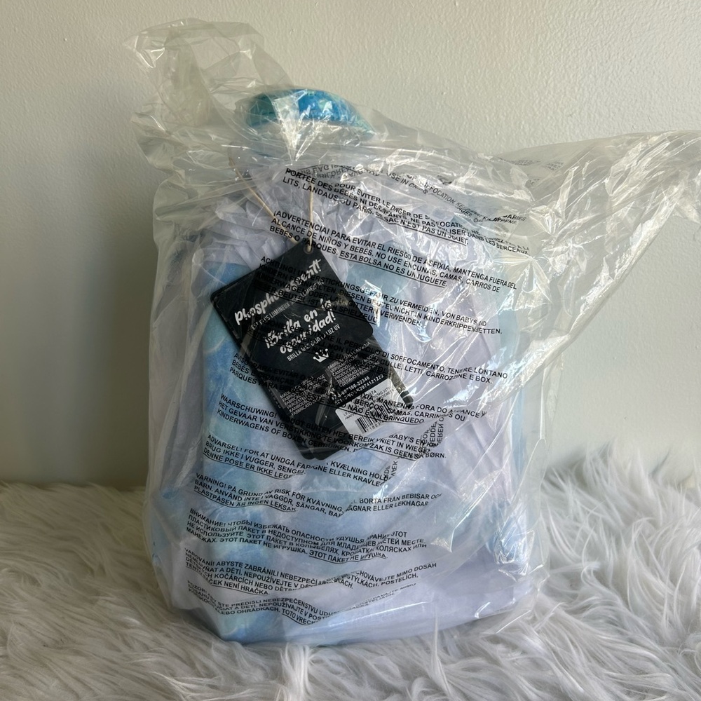 Loungefly Finding Nemo Backpack NWT - image 6